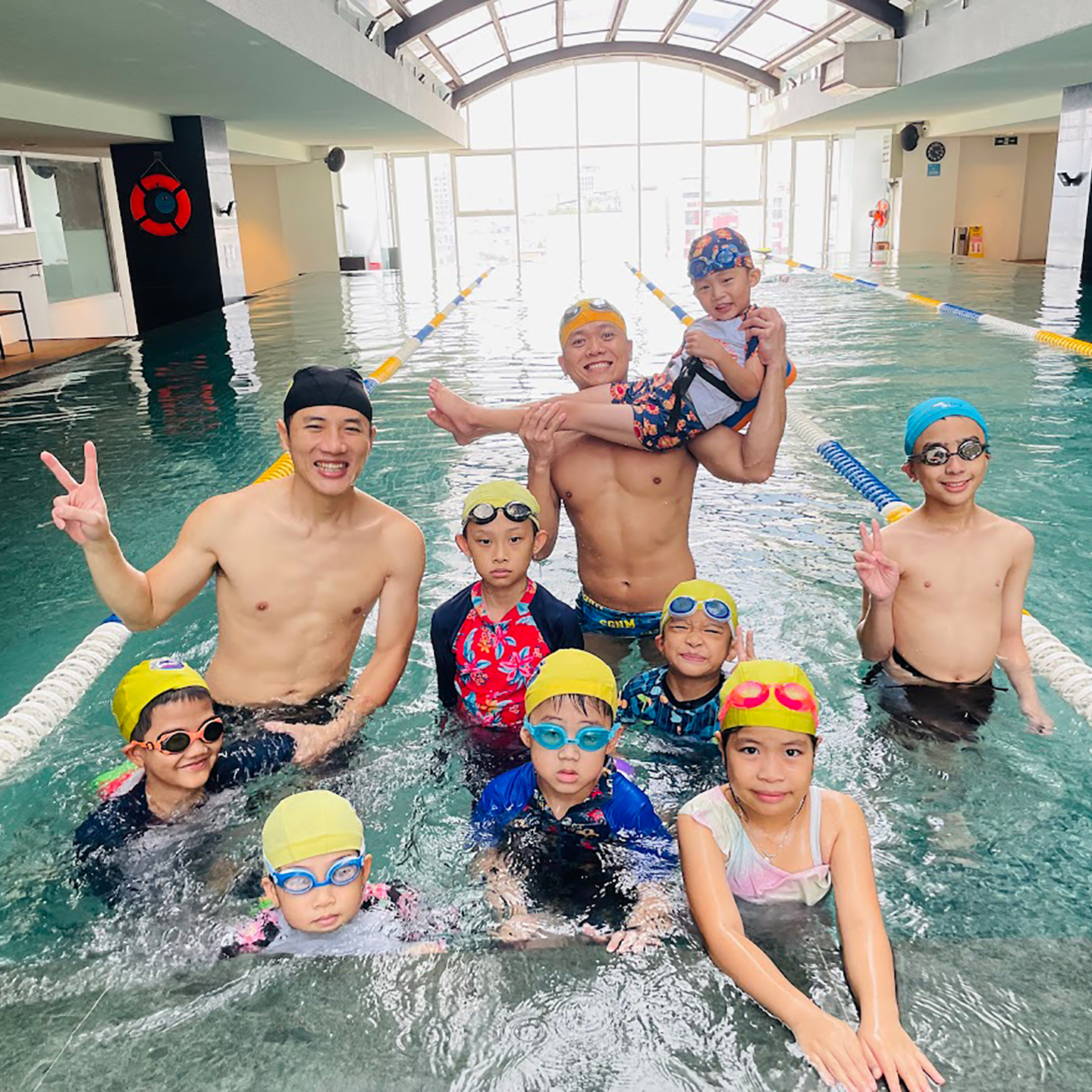 FUJI SWIMMING CLUB - CLB BƠI LỘI HÀNG ĐẦU NHẬT BẢN